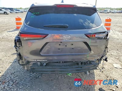 Zdjęcie 6 z 14 samochodu: 2024 TOYOTA HIGHLANDER XLE VIN:5TDKDRAH8RS539854 - miniatura
