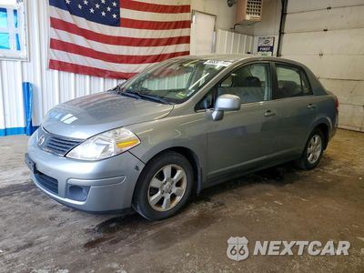 2007 NISSAN VERSA 1.8 S 3N1BC11EX7L460475 - główne zdjęcie licytacji z USA - miniatura