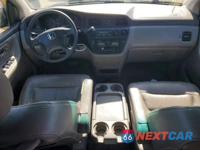 Zdjęcie 8 z 13 samochodu: 2004 HONDA ODYSSEY EXL VIN:5FNRL18024B006351 - miniatura