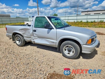 Czwarte zdjęcie samochodu z boku: 1994 CHEVROLET S TRUCK S10 VIN:1GCCS14Z1R8130356 - miniatura