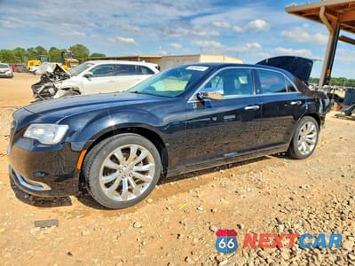 2018 CHRYSLER 300 LIMITED 2C3CCAEG1JH136946 - główne zdjęcie licytacji z USA - miniatura