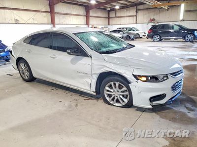 Czwarte zdjęcie samochodu z boku: 2018 CHEVROLET MALIBU LT VIN:1G1ZD5ST7JF240167 - miniatura
