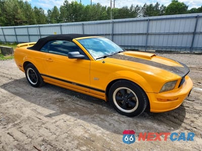 Czwarte zdjęcie samochodu z boku: 2008 FORD MUSTANG GT VIN:1ZVHT85H285203085 - miniatura