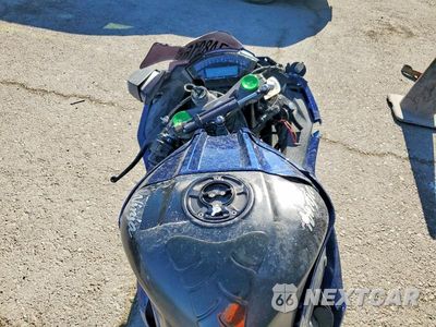 Zdjęcie 6 z 9 samochodu: 2015 KAWASAKI ZX1000 K VIN:JKAZXCK1XFA012695 - miniatura