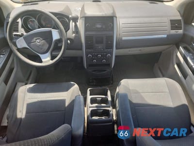 Zdjęcie 8 z 13 samochodu: 2010 DODGE GRAND CARAVAN SE VIN:2D4RN4DE0AR412158 - miniatura
