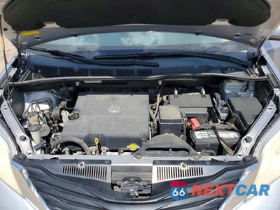 Zdjęcie 12 z 13 samochodu: 2011 TOYOTA SIENNA LE VIN:5TDKK3DC2BS171079 - miniatura