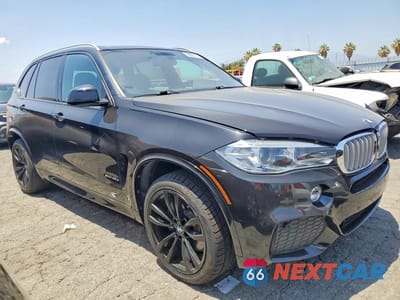 Czwarte zdjęcie samochodu z boku: 2017 BMW X5 XDR40E VIN:5UXKT0C31H0V95313 - miniatura