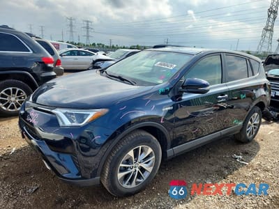 2018 TOYOTA RAV4 HYBRID LE JTMRJREVXJD254340 - główne zdjęcie licytacji z USA - miniatura