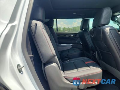 Zdjęcie 10 z 13 samochodu: 2026 CHEVROLET TRAVERSE RS VIN:1GNERLKSXTJ131163 - miniatura