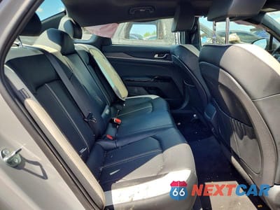 Zdjęcie 10 z 12 samochodu: 2026 KIA K5 GT LINE VIN:KNAG64J7XT5397656 - miniatura