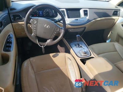 Zdjęcie 8 z 12 samochodu: 2010 HYUNDAI GENESIS 3.8L VIN:KMHGC4DE7AU073990 - miniatura