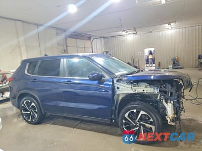 Czwarte zdjęcie samochodu z boku: 2022 MITSUBISHI OUTLANDER SE VIN:JA4J3UA86NZ031984 - miniatura