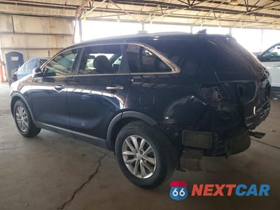 Drugie zdjęcie samochodu z przodu: 2018 KIA SORENTO VIN:5XYPG4A39JG427652 - miniatura
