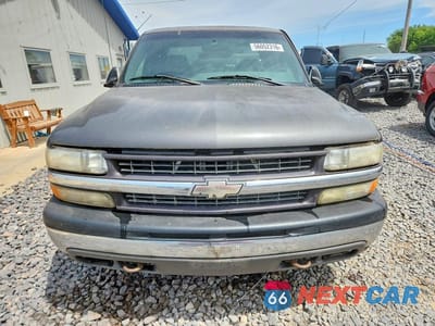 Piąte zdjęcie samochodu w środku: 2000 CHEVROLET SILVERADO K1500 VIN:1GCEK19T9YE393823 - miniatura