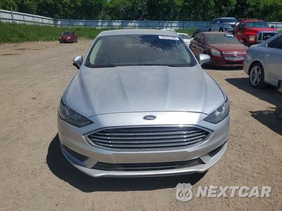 Piąte zdjęcie samochodu w środku: 2018 FORD FUSION SE HYBRID VIN:3FA6P0LU0JR173593 - miniatura
