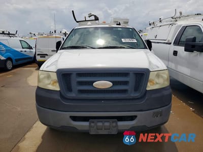 Piąte zdjęcie samochodu w środku: 2008 FORD F150 VIN:1FTRF12268KB70079 - miniatura
