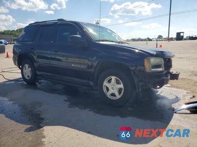 Czwarte zdjęcie samochodu z boku: 2003 CHEVROLET TRAILBLAZER VIN:1GNDS13S032291419 - miniatura