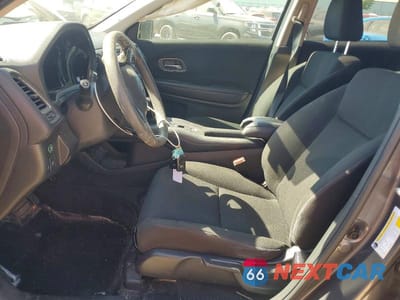 Zdjęcie 7 z 12 samochodu: 2018 HONDA HR-V EX VIN:3CZRU6H53JG704375 - miniatura