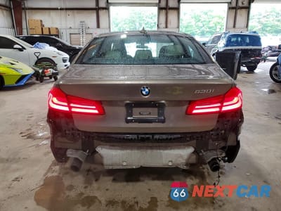 Zdjęcie 6 z 13 samochodu: 2017 BMW 530 I VIN:WBAJA5C35HG895148 - miniatura