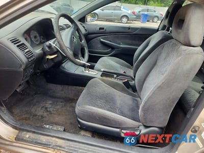 Zdjęcie 7 z 12 samochodu: 2002 HONDA CIVIC LX VIN:1HGEM22512L003250 - miniatura