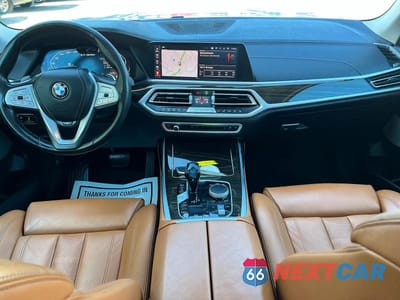 Zdjęcie 9 z 13 samochodu: 2019 BMW X7 XDRIVE50I VIN:5UXCX4C59KLS38985 - miniatura