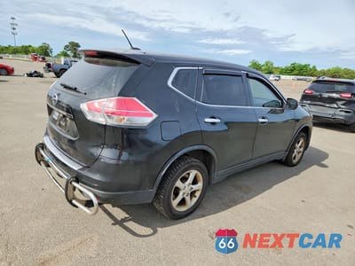 Trzecie zdjęcie samochodu z tyłu: 2015 NISSAN ROGUE S VIN:KNMAT2MT2FP531065 - miniatura