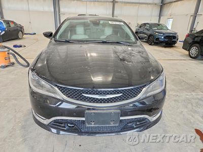 Piąte zdjęcie samochodu w środku: 2015 CHRYSLER 200 C VIN:1C3CCCCG7FN526902 - miniatura