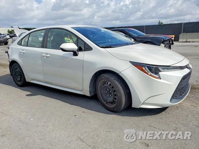 Czwarte zdjęcie samochodu z boku: 2021 TOYOTA COROLLA LE VIN:JTDEPMAE6MJ117228 - miniatura