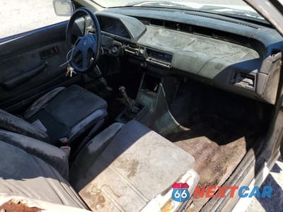 Zdjęcie 8 z 12 samochodu: 1986 HONDA CIVIC 1.5 SI VIN:JHMAH5336GS023389 - miniatura