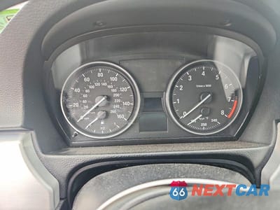 Zdjęcie 9 z 12 samochodu: 2009 BMW 335 I VIN:WBAWB73509P158652 - miniatura