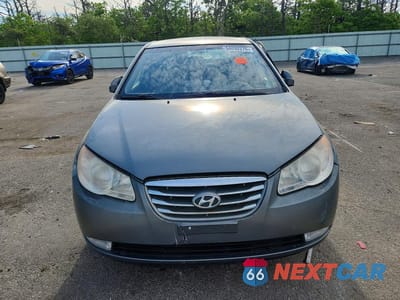 Piąte zdjęcie samochodu w środku: 2010 HYUNDAI ELANTRA GLS VIN:KMHDU4AD8AU183412 - miniatura