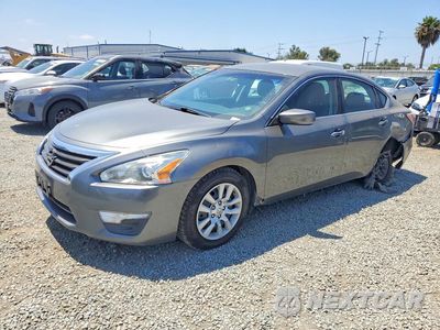 2015 NISSAN ALTIMA 2.5 S 1N4AL3AP9FC203930 - główne zdjęcie licytacji z USA - miniatura