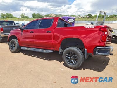 Drugie zdjęcie samochodu z przodu: 2019 CHEVROLET SILVERADO K1500 LT TRAIL BOSS VIN:3GCPYFED3KG289637 - miniatura