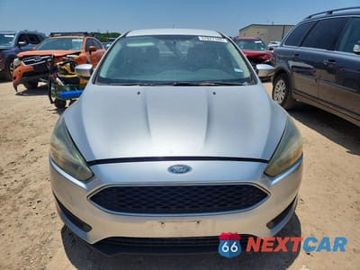 Piąte zdjęcie samochodu w środku: 2015 FORD FOCUS SE VIN:1FADP3F21FL240582 - miniatura