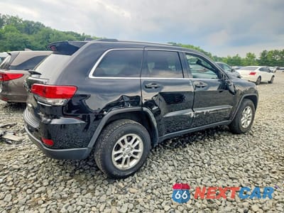 Trzecie zdjęcie samochodu z tyłu: 2019 JEEP GRAND CHEROKEE LAREDO VIN:1C4RJFAG8KC636167 - miniatura