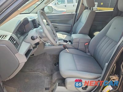 Zdjęcie 7 z 13 samochodu: 2006 JEEP GRAND CHEROKEE LAREDO VIN:1J4GS48K86C218730 - miniatura