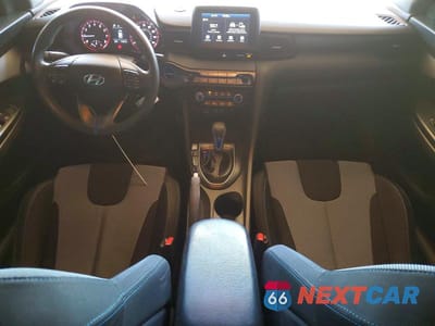 Zdjęcie 8 z 13 samochodu: 2019 HYUNDAI VELOSTER 2.0L VIN:KMHTG6AF8KU016338 - miniatura