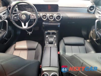 Zdjęcie 8 z 12 samochodu: 2019 MERCEDES-BENZ A 220 4MATIC VIN:WDD3G4FB0KW026905 - miniatura