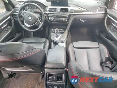 Zdjęcie 8 z 12 samochodu: 2016 BMW 328 XI SULEV VIN:WBA8E3G56GNU00842 - miniatura