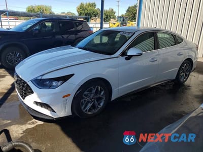 2023 HYUNDAI SONATA SEL KMHL64JA7PA281241 - główne zdjęcie licytacji z USA - miniatura