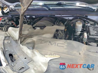 Zdjęcie 11 z 12 samochodu: 2019 GMC YUKON XL C1500 SLT VIN:1GKS1GKC2KR159420 - miniatura