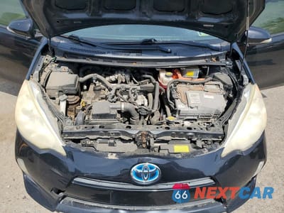 Zdjęcie 11 z 12 samochodu: 2012 TOYOTA PRIUS C ONE VIN:JTDKDTB35C1007577 - miniatura