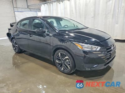 Czwarte zdjęcie samochodu z boku: 2025 NISSAN VERSA SR VIN:3N1CN8FV0SL884451 - miniatura