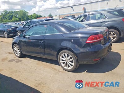 Drugie zdjęcie samochodu z przodu: 2012 VOLKSWAGEN EOS KOMFORT VIN:WVWBW7AH7CV012447 - miniatura