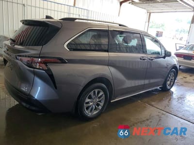 Trzecie zdjęcie samochodu z tyłu: 2024 TOYOTA SIENNA LE VIN:5TDKSKFC5RS109256 - miniatura