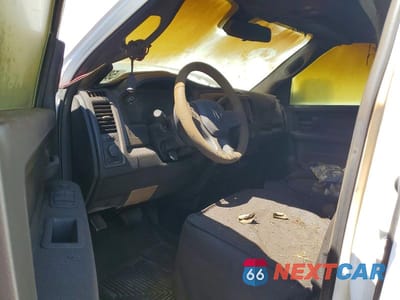 Zdjęcie 8 z 13 samochodu: 2016 RAM 3500 ST VIN:3C63RRGL8GG263325 - miniatura