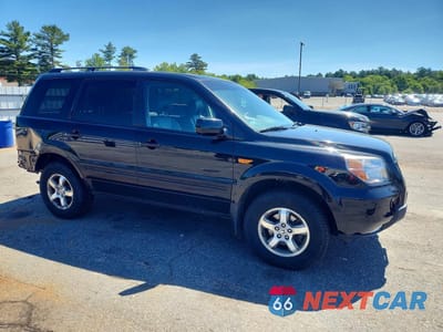 Czwarte zdjęcie samochodu z boku: 2008 HONDA PILOT EXL VIN:5FNYF18548B025181 - miniatura