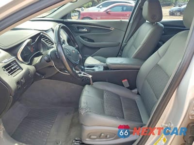 Zdjęcie 7 z 12 samochodu: 2018 CHEVROLET IMPALA LT VIN:2G1105S3XJ9106822 - miniatura
