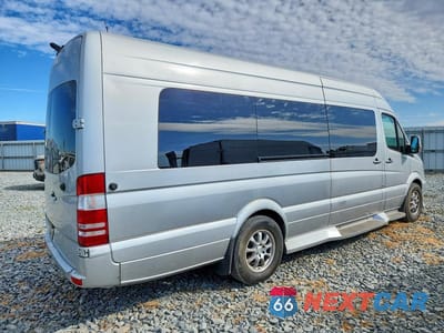 Trzecie zdjęcie samochodu z tyłu: 2015 MERCEDES-BENZ SPRINTER 2500 VIN:WD3PE8CC2F5981992 - miniatura