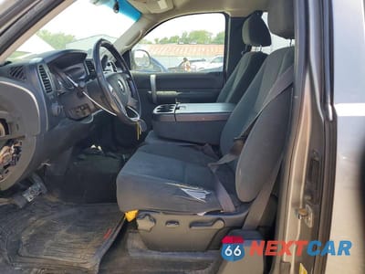 Zdjęcie 7 z 12 samochodu: 2008 CHEVROLET SILVERADO K1500 VIN:2GCEK190581257664 - miniatura